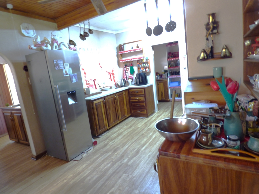 5 Bedroom Property for Sale in Rietkol AH Mpumalanga