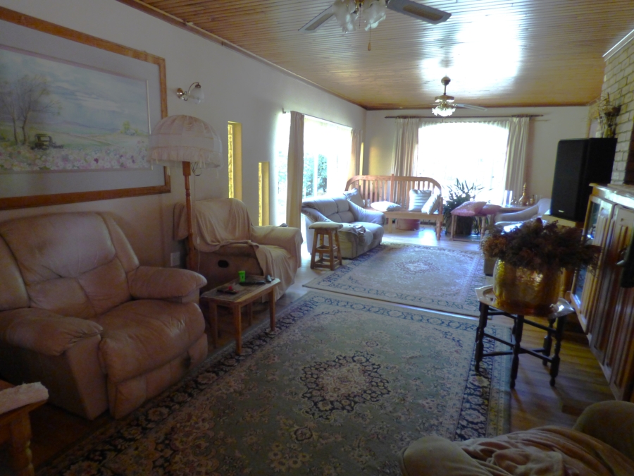 5 Bedroom Property for Sale in Rietkol AH Mpumalanga