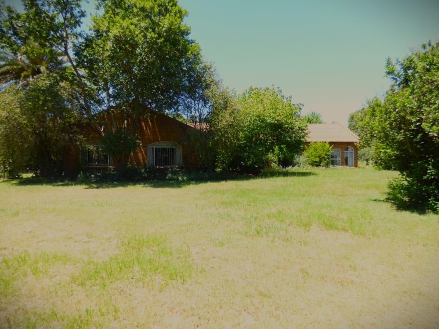 5 Bedroom Property for Sale in Rietkol AH Mpumalanga