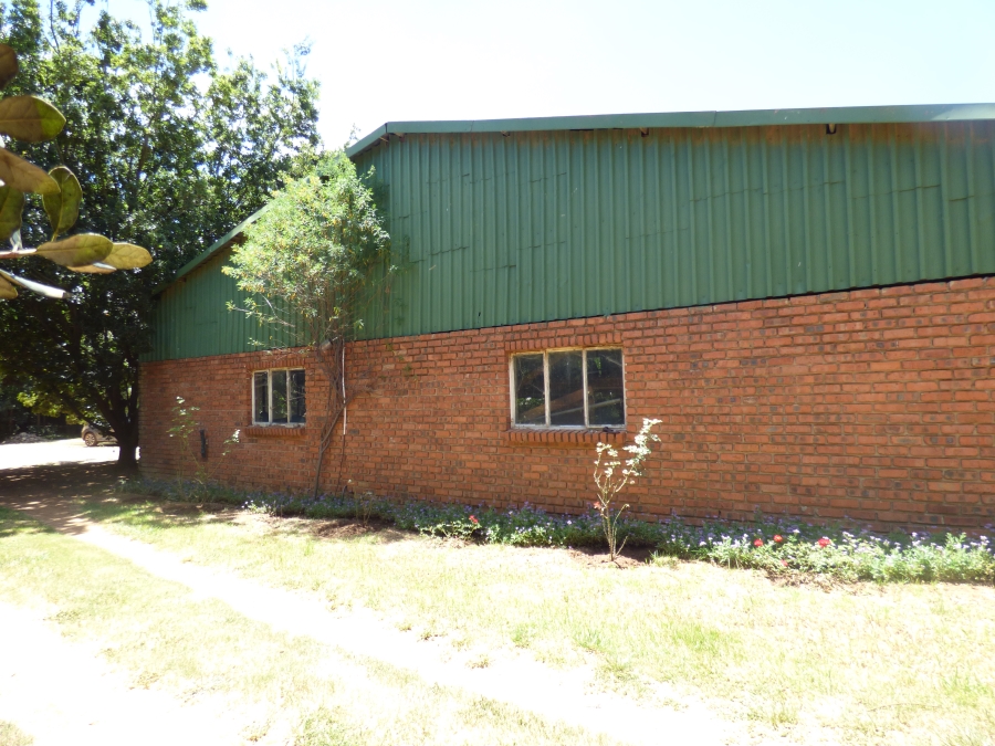 5 Bedroom Property for Sale in Rietkol AH Mpumalanga