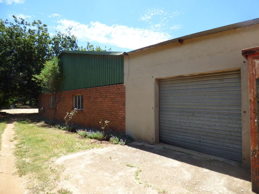5 Bedroom Property for Sale in Rietkol AH Mpumalanga