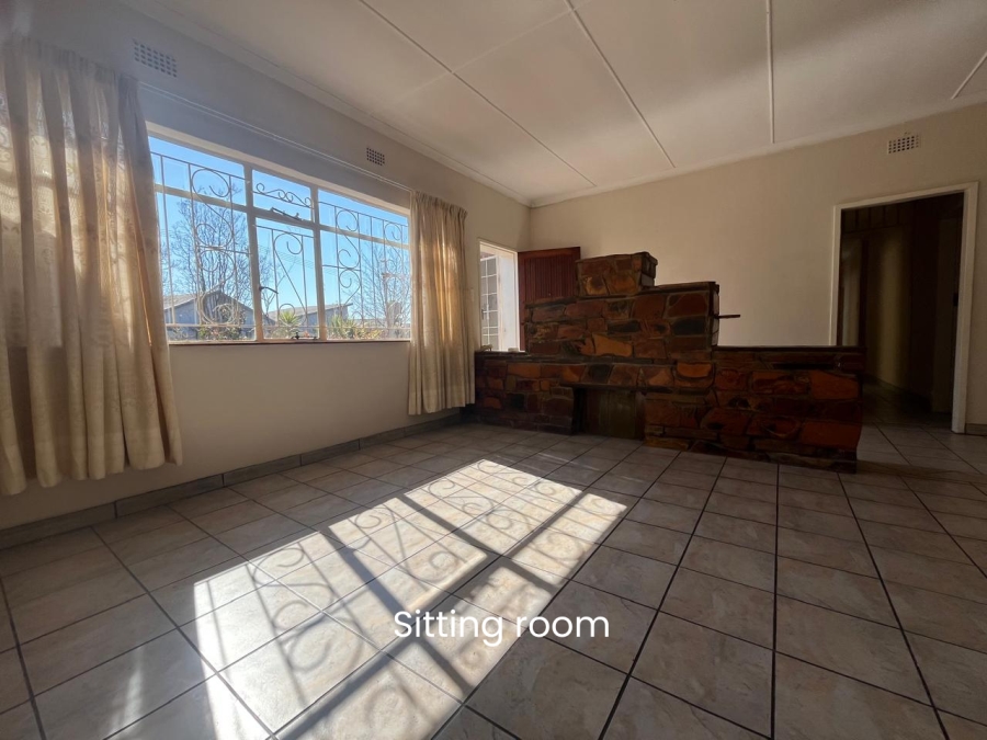 7 Bedroom Property for Sale in Eloff Mpumalanga