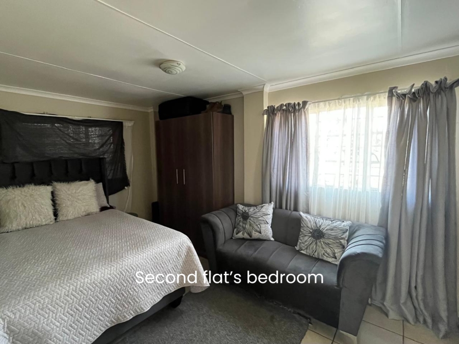 7 Bedroom Property for Sale in Eloff Mpumalanga