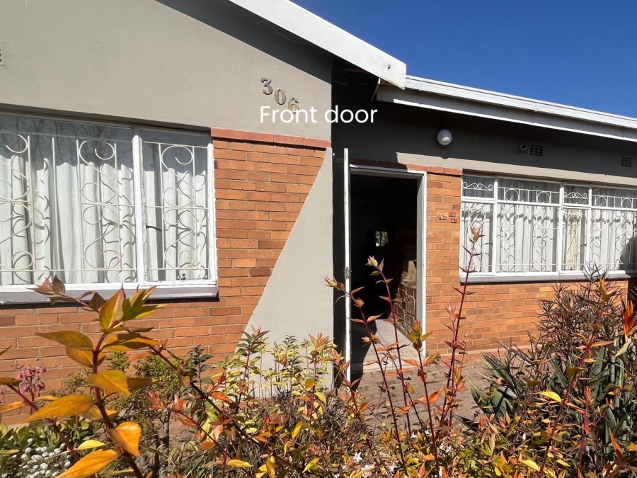 7 Bedroom Property for Sale in Eloff Mpumalanga