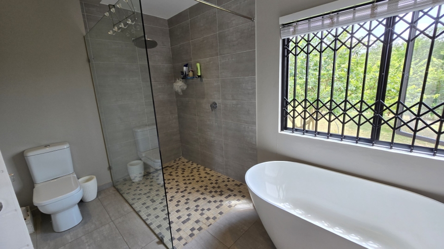 4 Bedroom Property for Sale in Likweti Bushveld Farm Estate Mpumalanga