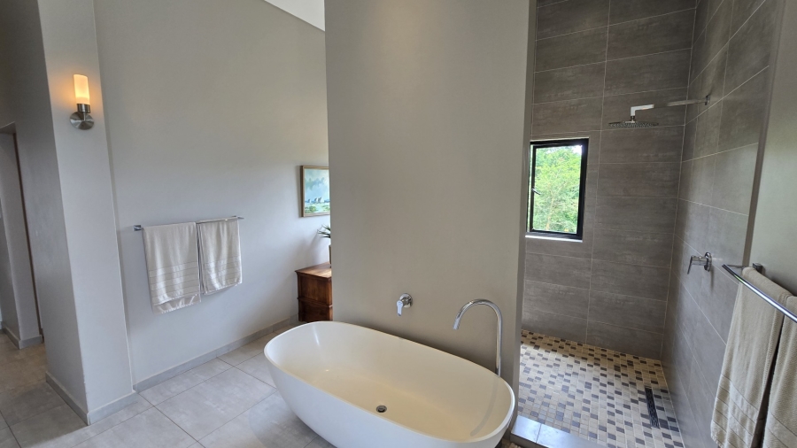 4 Bedroom Property for Sale in Likweti Bushveld Farm Estate Mpumalanga