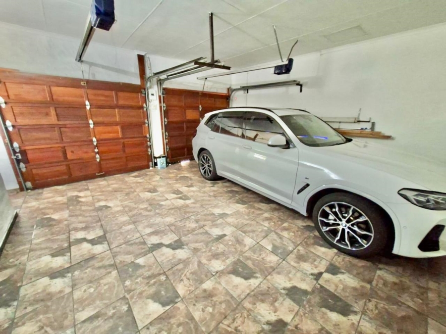 3 Bedroom Property for Sale in Secunda Mpumalanga