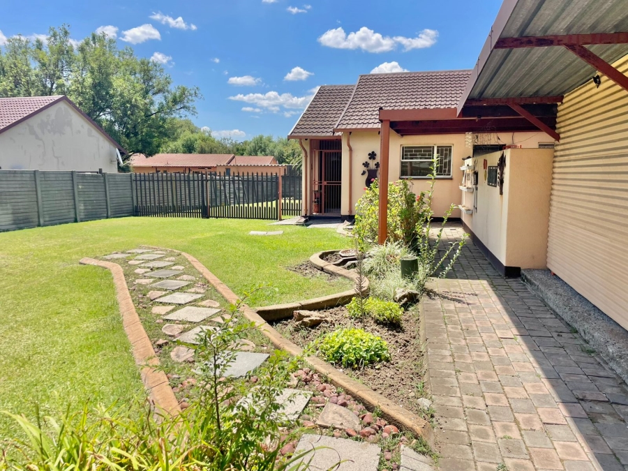 4 Bedroom Property for Sale in Kruinpark Mpumalanga