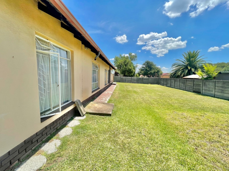 4 Bedroom Property for Sale in Kruinpark Mpumalanga