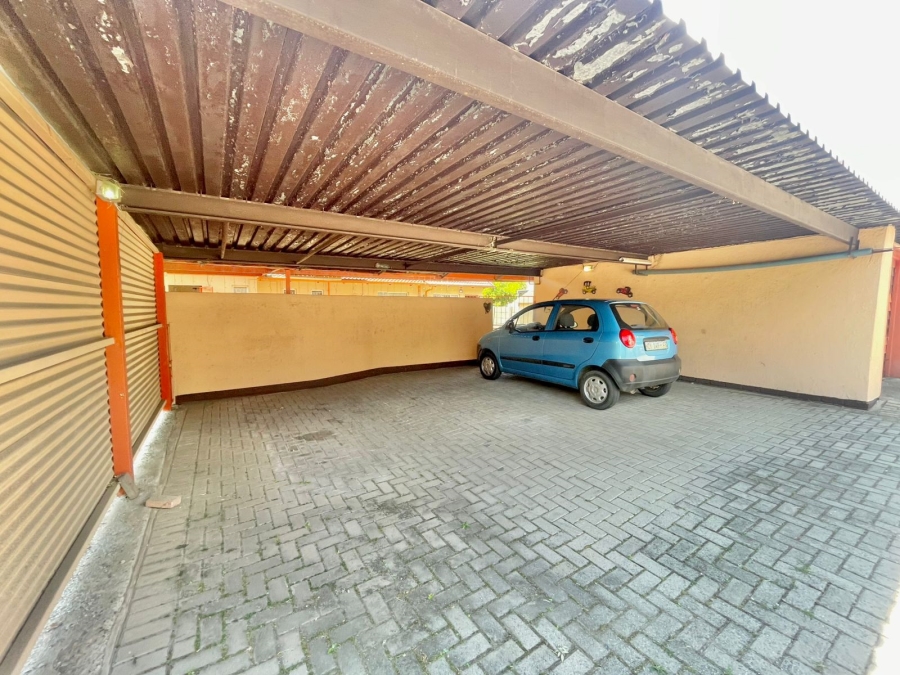 4 Bedroom Property for Sale in Kruinpark Mpumalanga