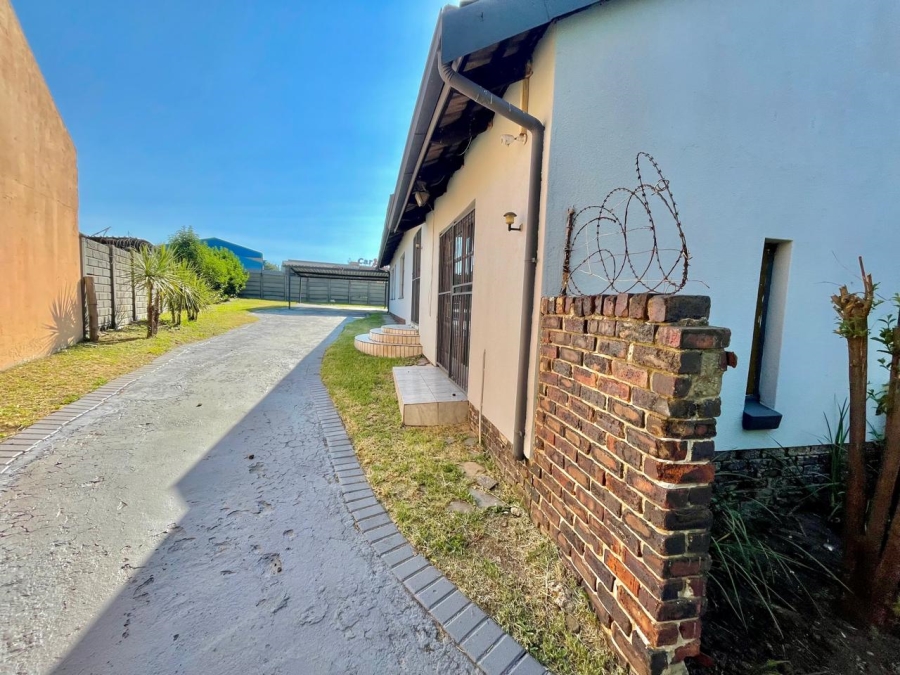 4 Bedroom Property for Sale in Secunda Mpumalanga
