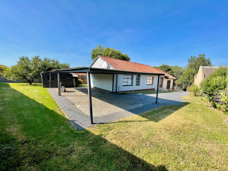 4 Bedroom Property for Sale in Secunda Mpumalanga