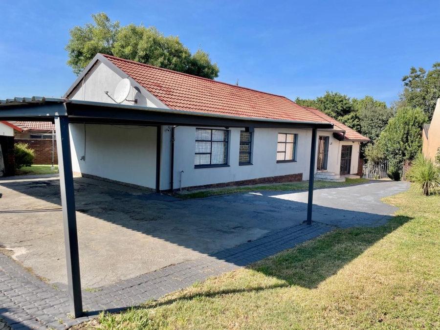 4 Bedroom Property for Sale in Secunda Mpumalanga