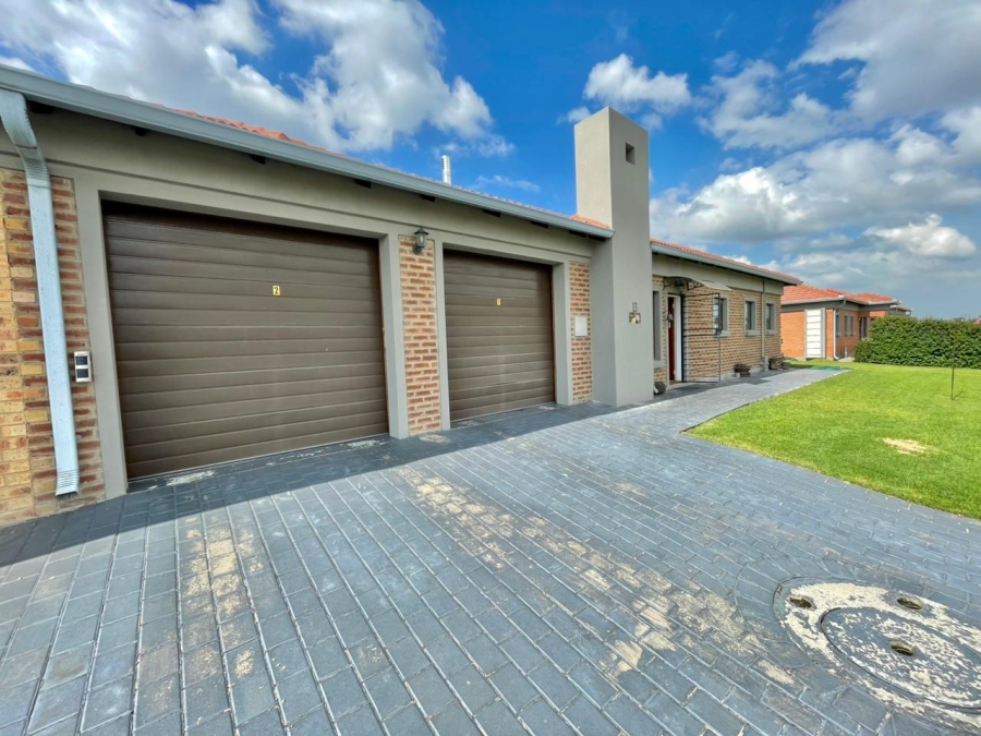 2 Bedroom Property for Sale in Terra Nova Mpumalanga