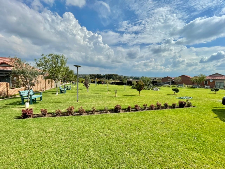 2 Bedroom Property for Sale in Terra Nova Mpumalanga