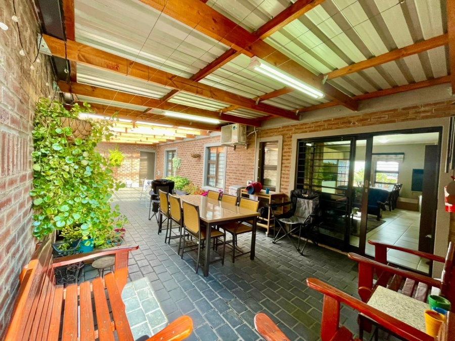 2 Bedroom Property for Sale in Terra Nova Mpumalanga