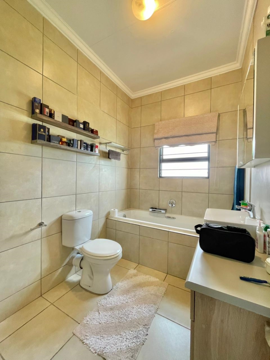 2 Bedroom Property for Sale in Terra Nova Mpumalanga
