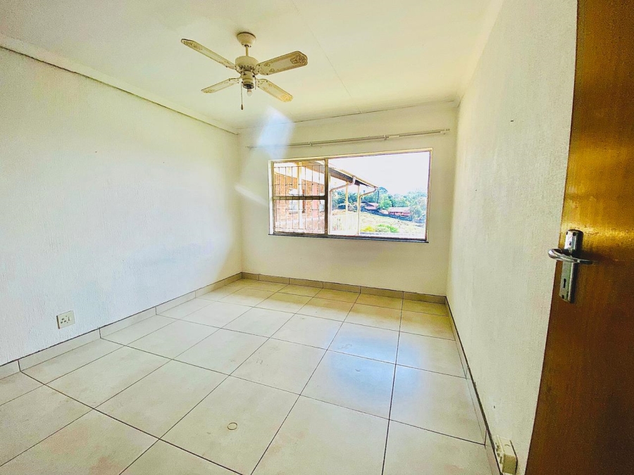 To Let 2 Bedroom Property for Rent in White River Mpumalanga