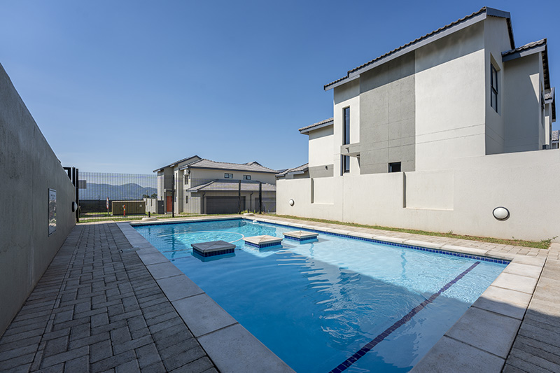 To Let 4 Bedroom Property for Rent in Nelspruit Ext 37 Mpumalanga