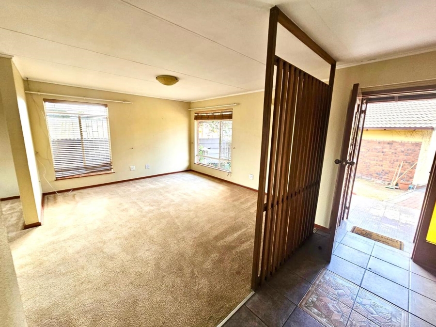 3 Bedroom Property for Sale in Noordrand Mpumalanga