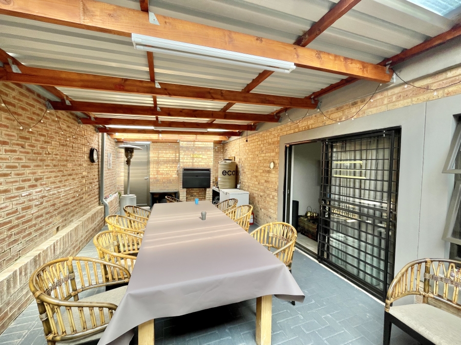 2 Bedroom Property for Sale in Terra Nova Mpumalanga