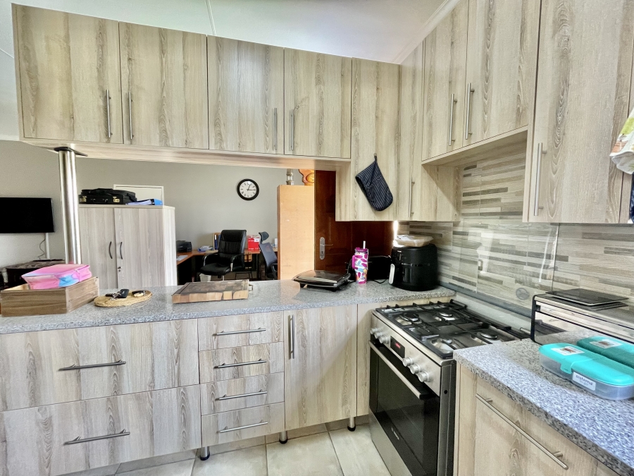 2 Bedroom Property for Sale in Terra Nova Mpumalanga