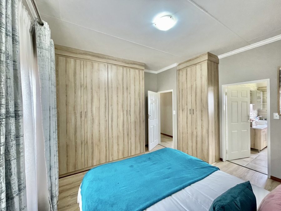 2 Bedroom Property for Sale in Terra Nova Mpumalanga