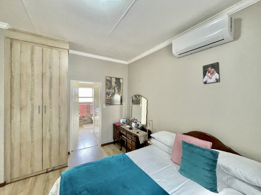 2 Bedroom Property for Sale in Terra Nova Mpumalanga