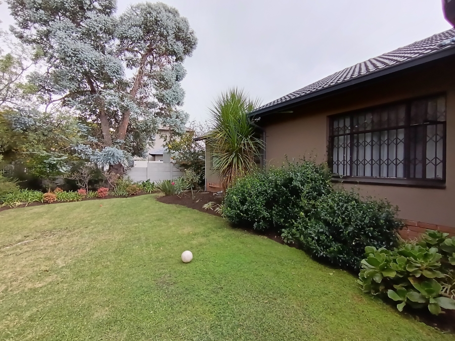 5 Bedroom Property for Sale in Secunda Mpumalanga