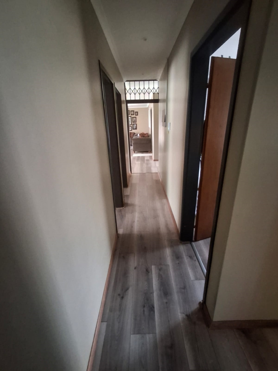 5 Bedroom Property for Sale in Secunda Mpumalanga