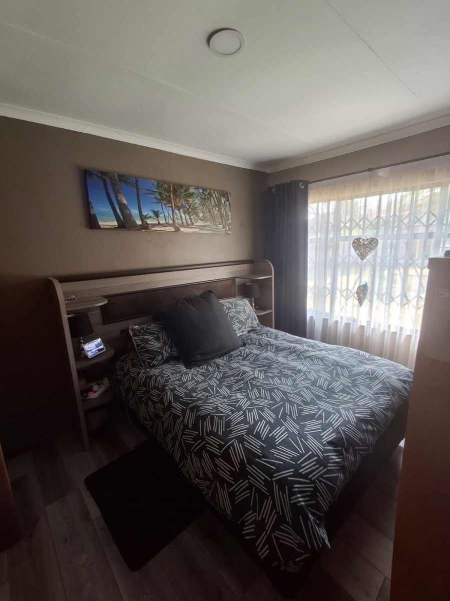 5 Bedroom Property for Sale in Secunda Mpumalanga