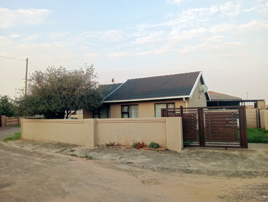 To Let 3 Bedroom Property for Rent in Kwaguqa Ext 3 Mpumalanga