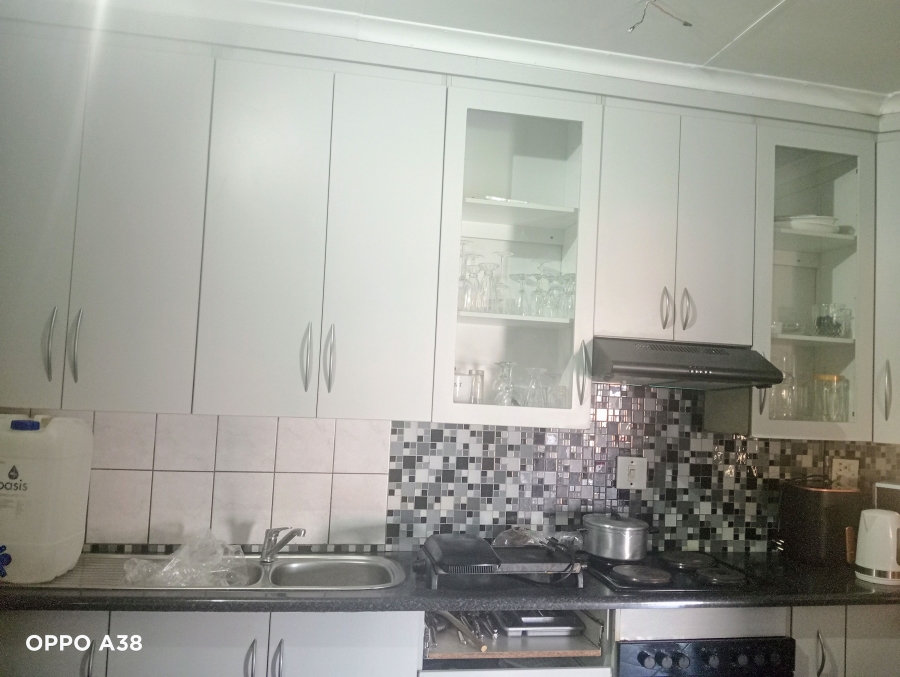 To Let 3 Bedroom Property for Rent in Ben Fleur Mpumalanga