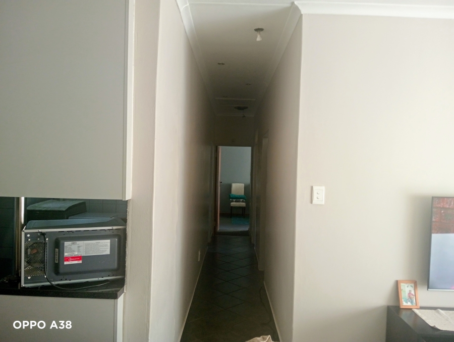 To Let 3 Bedroom Property for Rent in Ben Fleur Mpumalanga