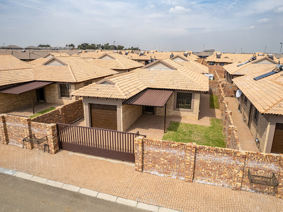 2 Bedroom Property for Sale in Secunda Mpumalanga