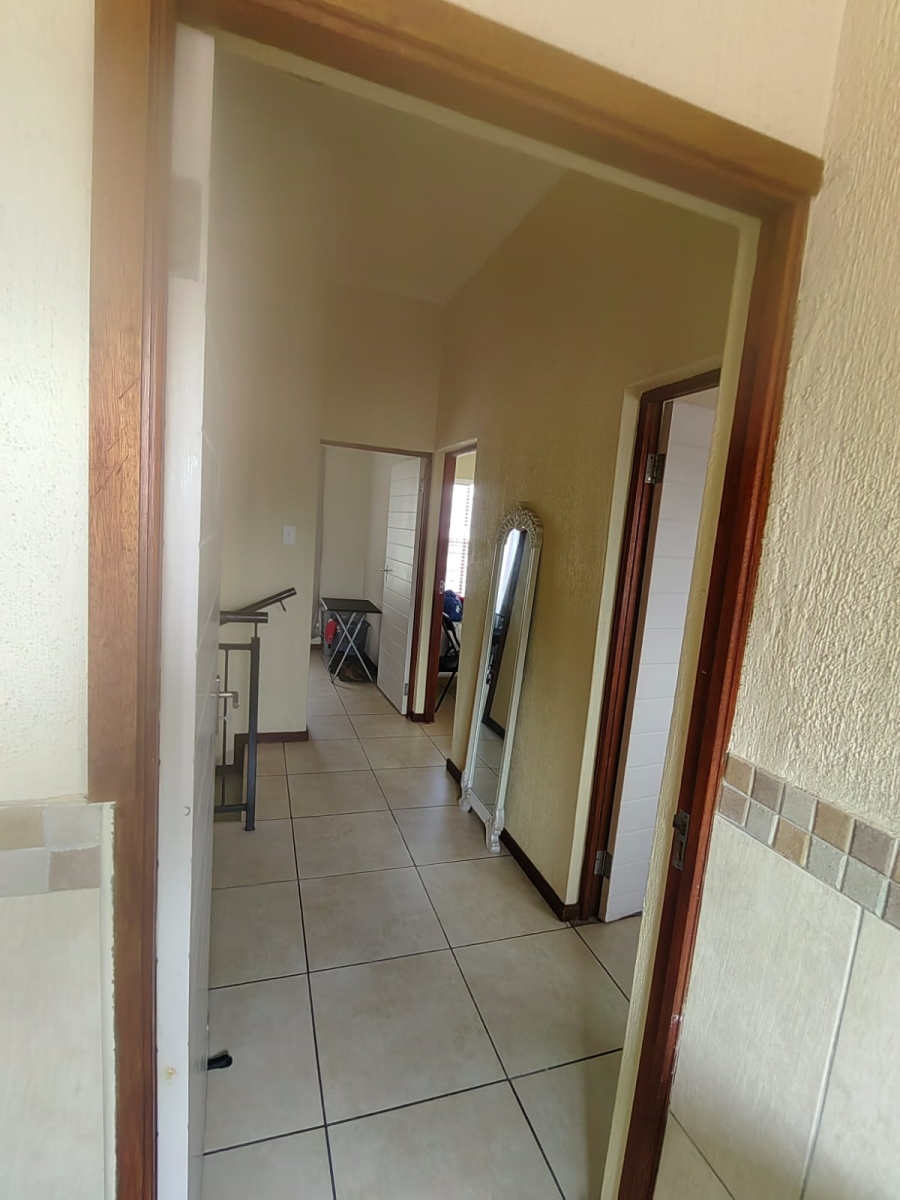 To Let 3 Bedroom Property for Rent in Sonheuwel Mpumalanga