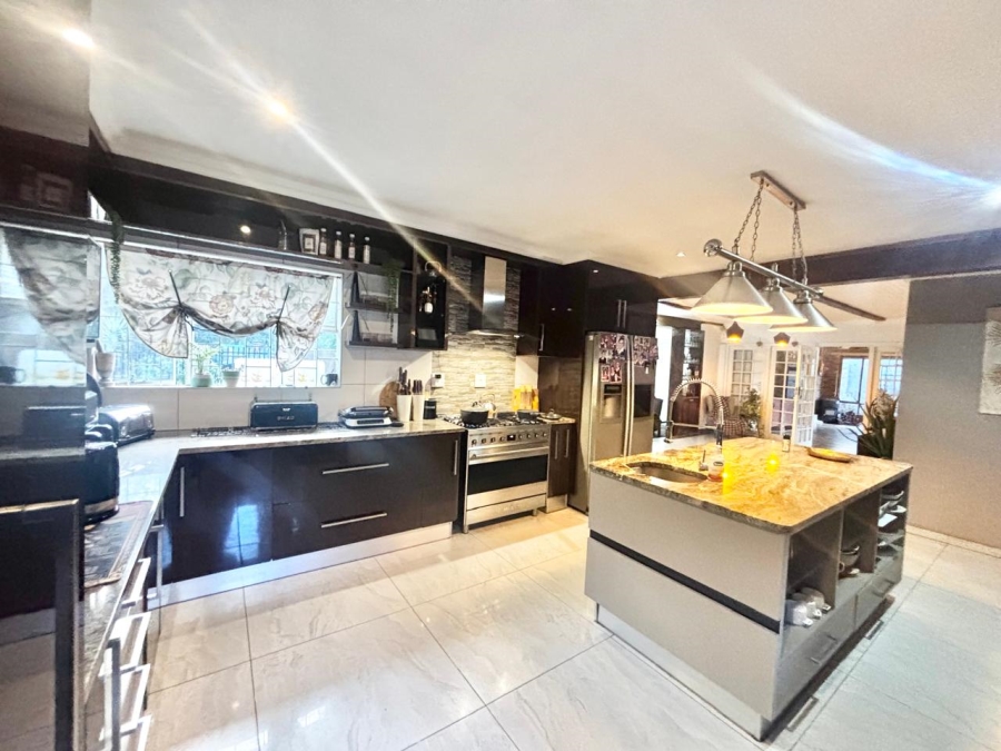 3 Bedroom Property for Sale in Cosmosrand Mpumalanga