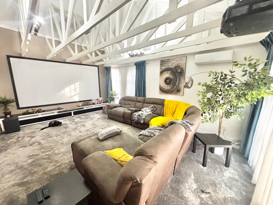 3 Bedroom Property for Sale in Cosmosrand Mpumalanga