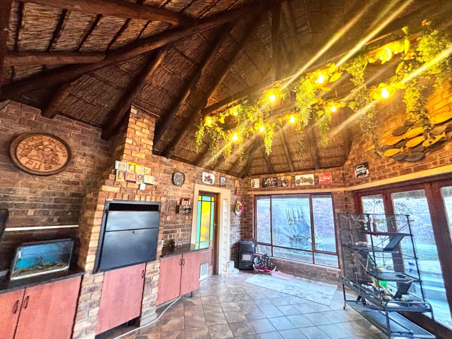 3 Bedroom Property for Sale in Cosmosrand Mpumalanga