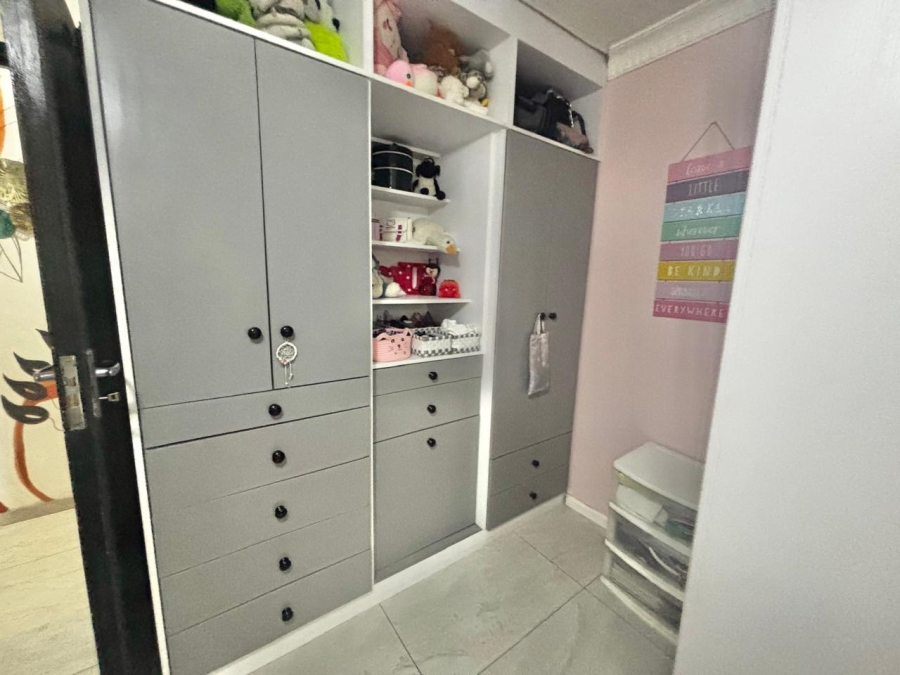 3 Bedroom Property for Sale in Cosmosrand Mpumalanga