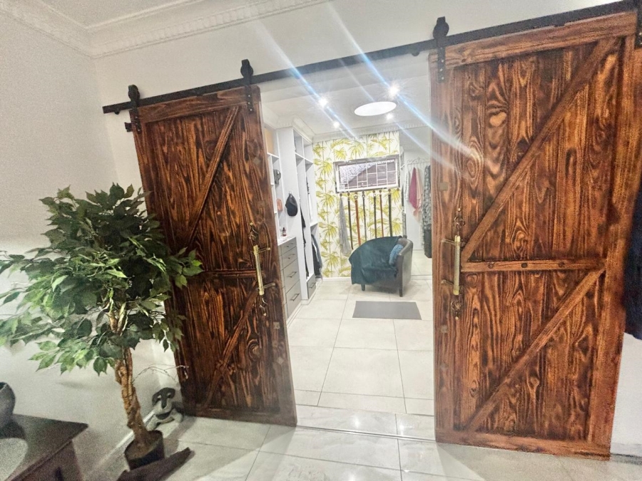 3 Bedroom Property for Sale in Cosmosrand Mpumalanga