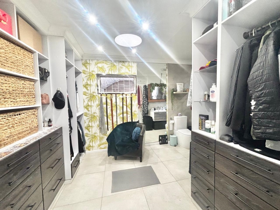 3 Bedroom Property for Sale in Cosmosrand Mpumalanga