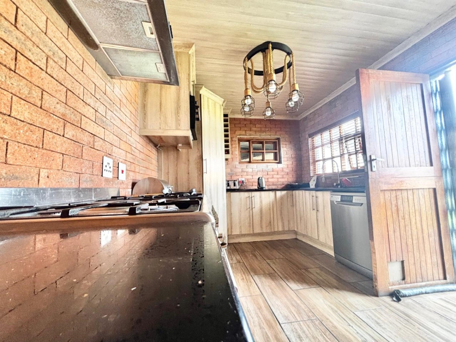 3 Bedroom Property for Sale in Cosmosrand Mpumalanga