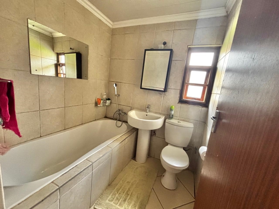 3 Bedroom Property for Sale in Cosmosrand Mpumalanga
