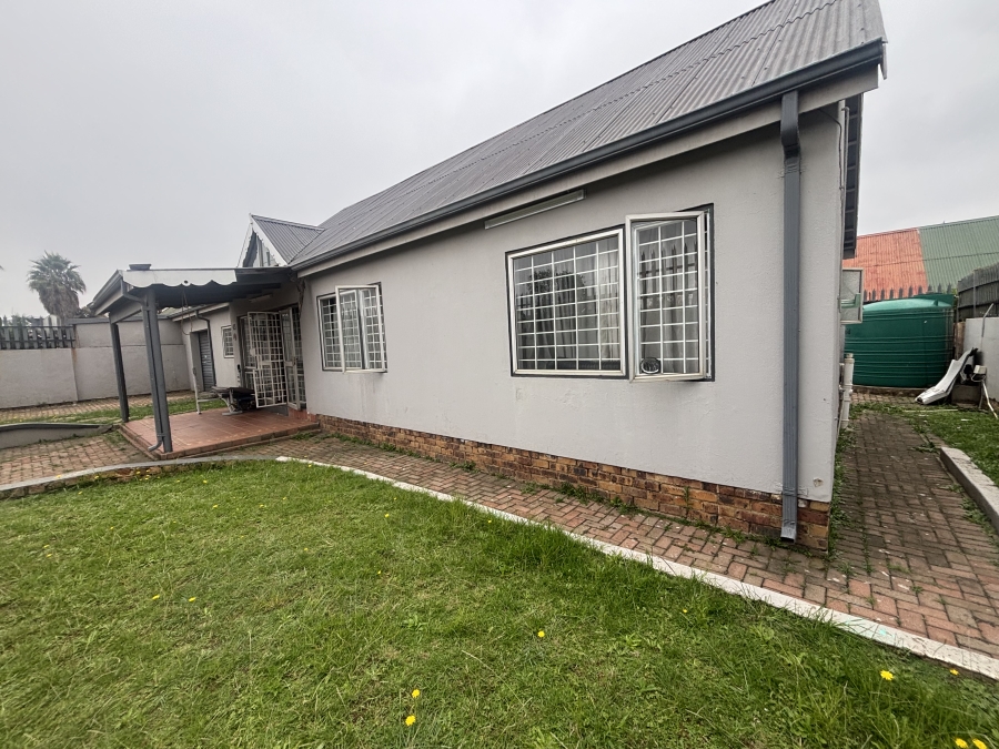 3 Bedroom Property for Sale in Reyno Ridge Mpumalanga