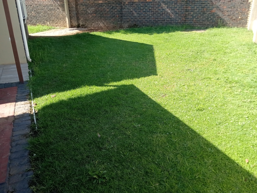 To Let 3 Bedroom Property for Rent in Reyno Ridge Mpumalanga