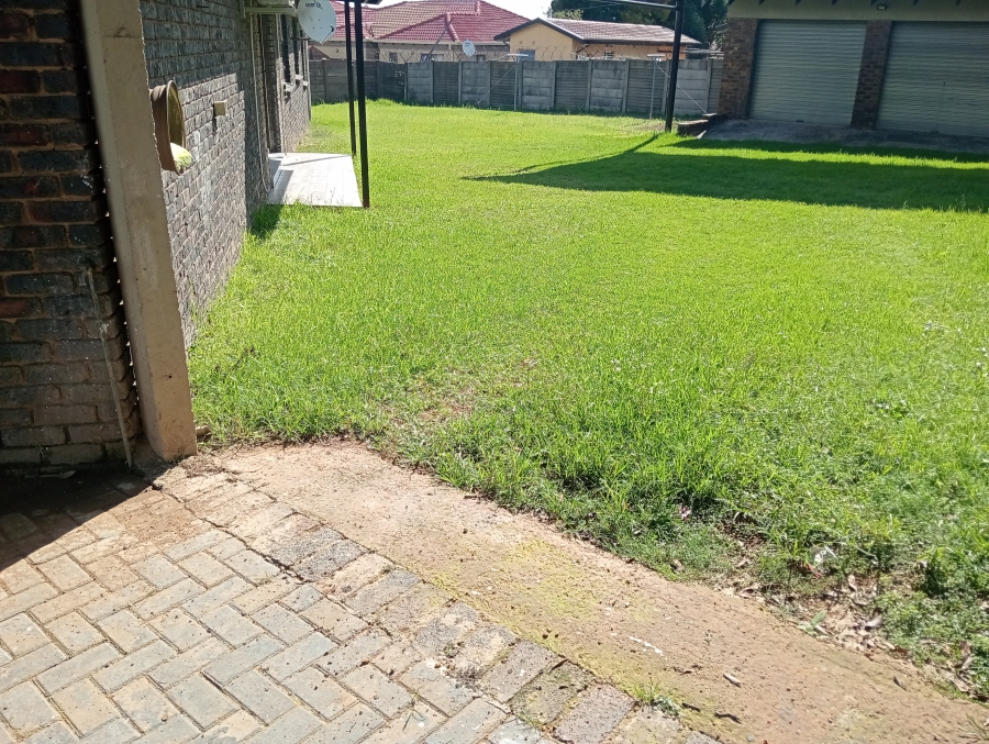 To Let 3 Bedroom Property for Rent in Reyno Ridge Mpumalanga