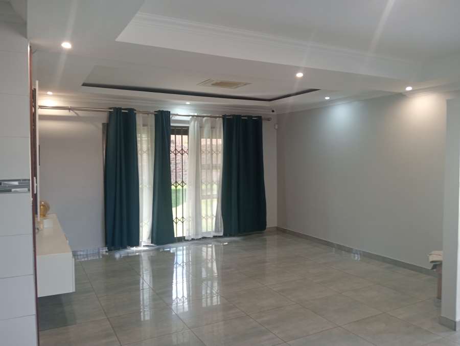 To Let 3 Bedroom Property for Rent in Reyno Ridge Mpumalanga