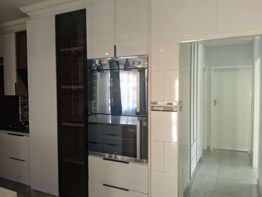 To Let 3 Bedroom Property for Rent in Reyno Ridge Mpumalanga