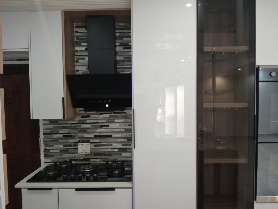 To Let 3 Bedroom Property for Rent in Reyno Ridge Mpumalanga